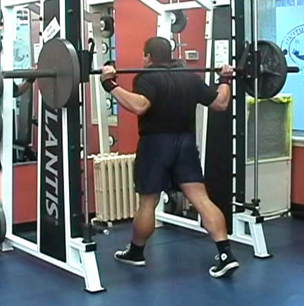barbell lunge